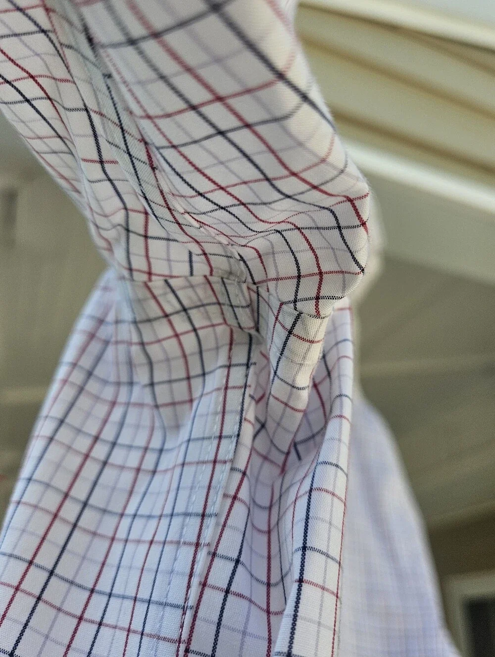 Banana Republic Men's White, Red, Blue Windowpane Button-Up Shirt Xl Tall Slim